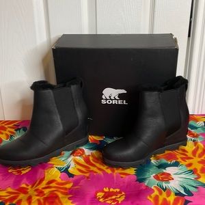 Sorel Joan of Artic WedgeII CHELSEA SHEARLING size 8.5